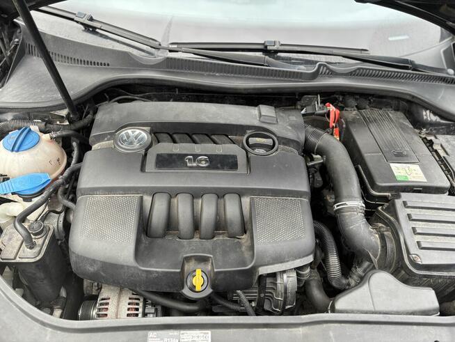 Volkswagen Golf V 1.6 1.6MPI Benzyna 102 konie Doinwestowany Mikołajki - zdjęcie 10