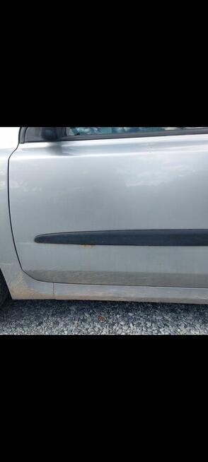 Syndyk sprzeda Fiat Stilo 2006 r. Śrem - zdjęcie 9