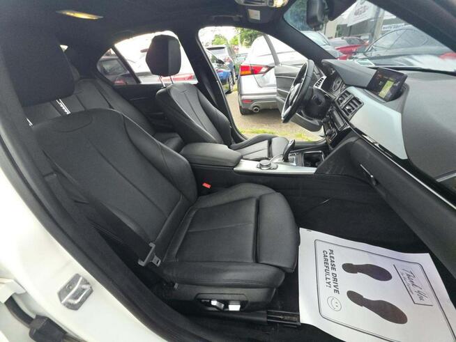 BMW 330 xDrive / M-Pakiet / niski przebieg Wrocław - zdjęcie 8