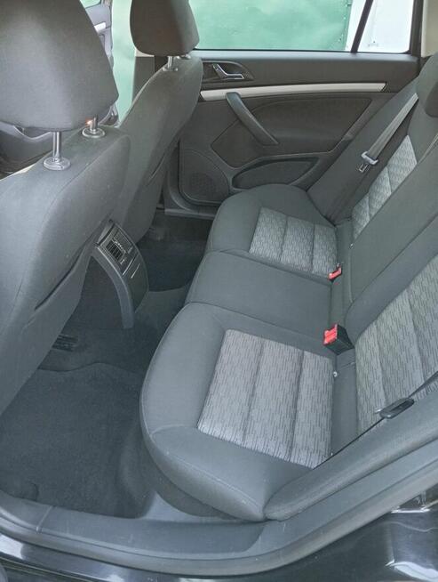 Skoda Octavia 1.6 MPI 2012 z fabryczną instalacją LPG Leszno - zdjęcie 10