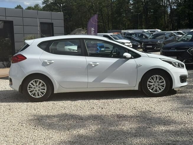 Kia Cee'd 1.4 100kM Salon Polska ! Bardzo dobry stan ! VAT 23% ! Pęcice - zdjęcie 2