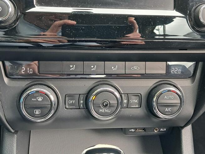 III Liftback 1.6 TDI 110KM 81kW, Automat Nawigacja , AMBITIO Warszawa - zdjęcie 11