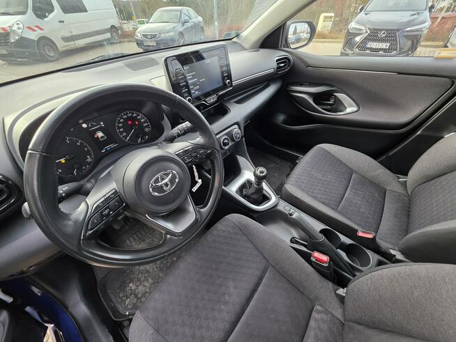 Toyota Yaris 2023 Tylko Salon Polska 1Właściciel  JAK NOWY SUPER STAN Białystok - zdjęcie 11