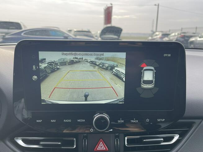 Hyundai i30 1.5l LED HAK Kamera Podgrzewanie Klimatronik Gliwice - zdjęcie 9