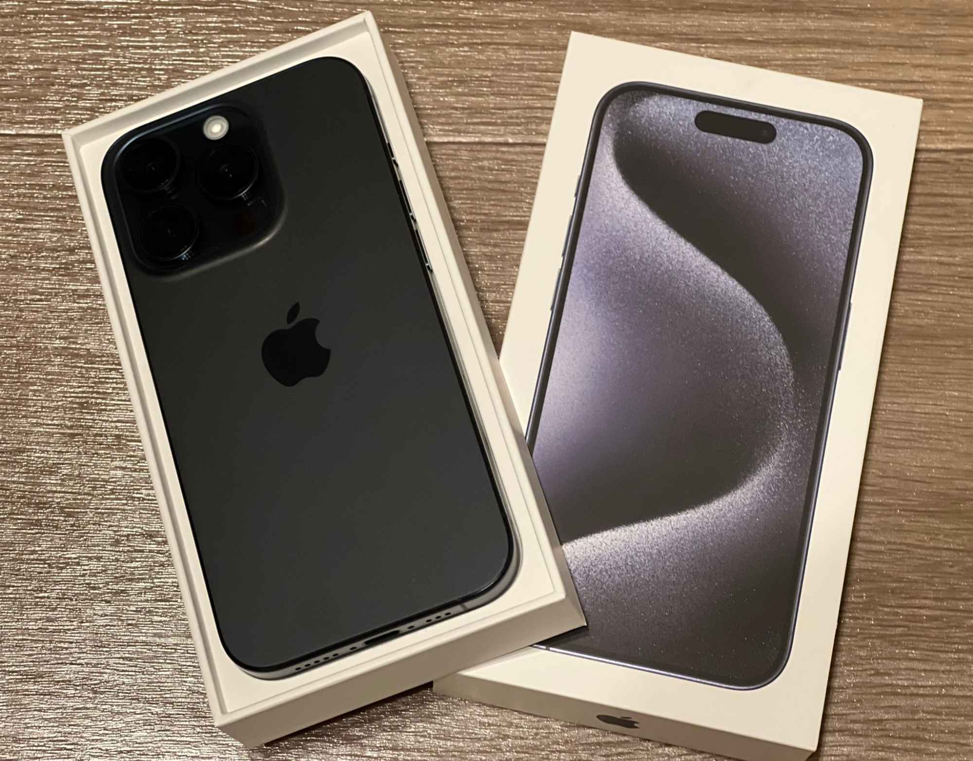 Apple iPhone 15 Pro koszt 500 EUR i iPhone 15 Pro Max koszt 540 EUR Lublin - zdjęcie 1