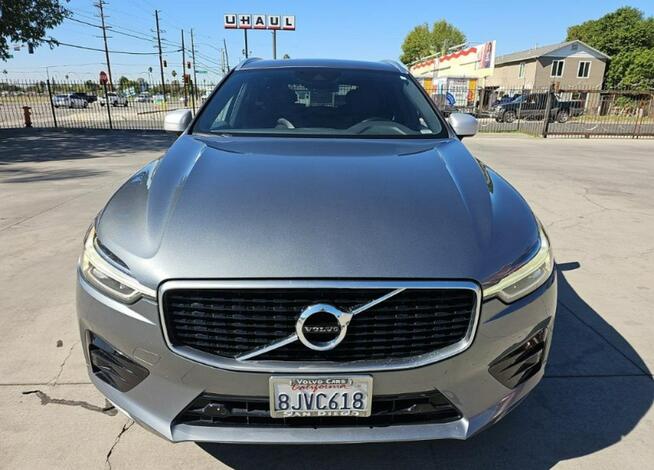 Volvo XC 60 R-Design / AWD / T5 / niski przebieg Warszawa - zdjęcie 2