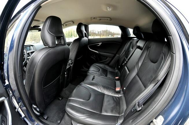 Volvo V40 1.6Hdi 115KM Navi Skóra Pdc Grzane Fotele Płock - zdjęcie 9