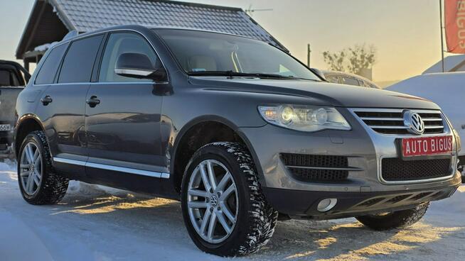 Volkswagen Touareg 4X4  automat  super stan mały przebieg xsenon Lębork - zdjęcie 3