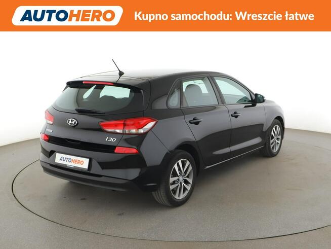 Hyundai i30 automat 140KM navi grzane fotele+kier. klima-auto. PDC Warszawa - zdjęcie 7