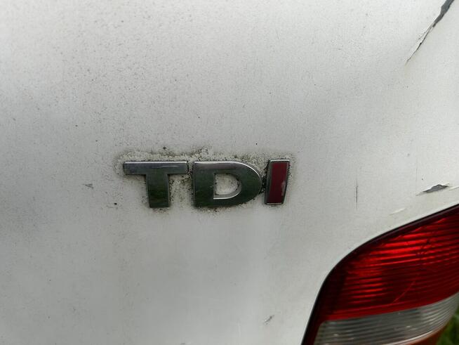 Sprzedam - VW T5 uszkodzony Strzelin - zdjęcie 4