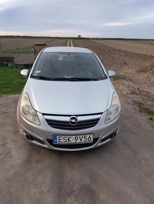 Opel Corsa D Drzewce - zdjęcie 1