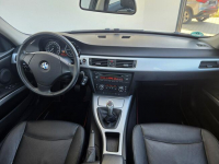 BMW 318 2.0 skóra * klimatronic * PDC Raba Niżna - zdjęcie 9