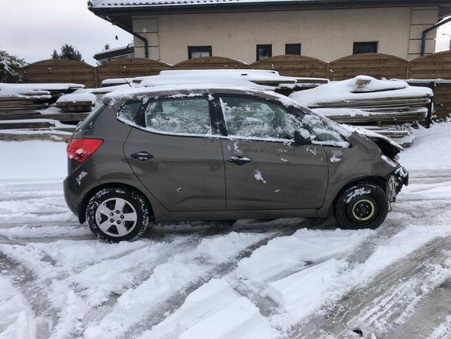 Kia Venga 1.4 benzyna MPI 90KM Klima Uszkodzony Uszkodzona Łódź - zdjęcie 4