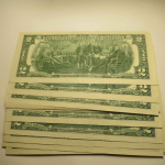 sprzedam banknot  2 $  z 2017 r . banknoty nie byly w obiegu Jarocin - zdjęcie 2