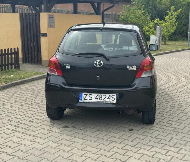 Toyota Yaris II 1.33 Dual VVT-i - pierwszy właściciel! Szczecin - zdjęcie 5