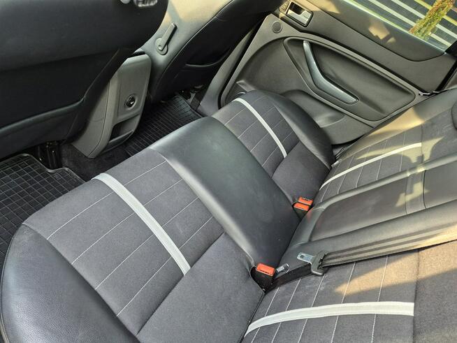 Ford Kuga pdc bezwypadkowy climatronic  bez rdzy Drelów - zdjęcie 11