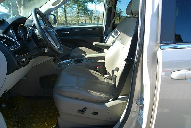 Chrysler Town &amp; Country Nowa instalacja gazowa LPG. Słupsk - zdjęcie 8