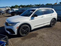 Volkswagen Tiguan R-LINE BLACK / AWD / niski przebieg