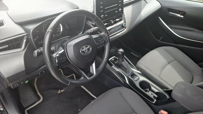 Toyota Corolla 1.8 Hybrid Active Swarzędz - zdjęcie 9