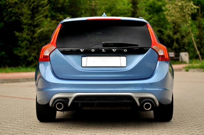 Volvo V60 D3 2.0 150KM R-Desing Xenon Led Navi Alkantara Full Opcja Płock - zdjęcie 7