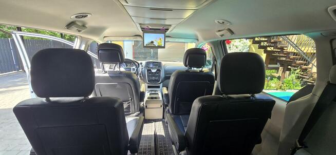 Chrysler Town &amp; Country Sochaczew - zdjęcie 6