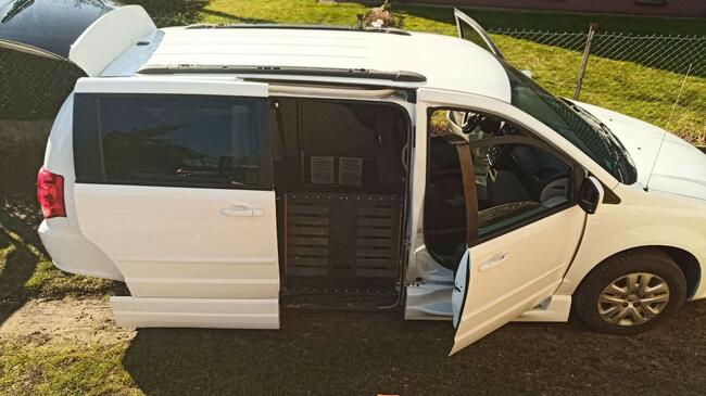 Dodge Caravan przystosowany do przewozu niepełnosprawnych Bielsk Podlaski - zdjęcie 9