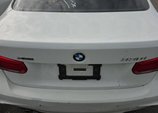 BMW 330 xDrive / M-Pakiet / niski przebieg Warszawa - zdjęcie 12