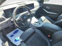 BMW 318 i M Sport ! Z Polskiego Salonu ! Faktura VAT ! Warszawa - zdjęcie 12