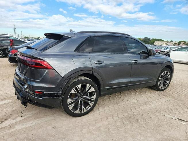 Audi Q8 PREMIUM PLUS / S-Line / Quattro Warszawa - zdjęcie 4