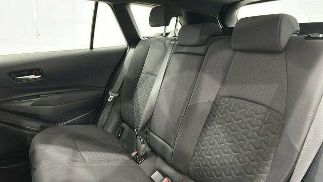 Toyota Corolla 1.8 Hybrid 122KM Comfort e-CVT Warszawa - zdjęcie 12