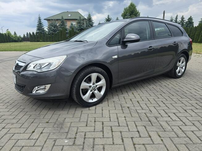 Opel Astra 1,6turbo Klimatyzacja.Centralka,Hak.Serwis.kredyt.OKAZJA Kutno - zdjęcie 6