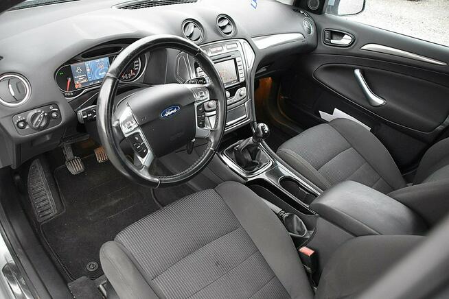 Ford Mondeo 2,0 16V 145KM TITANIUM Navi Convers Gwarancja Nowe Kucice - zdjęcie 6