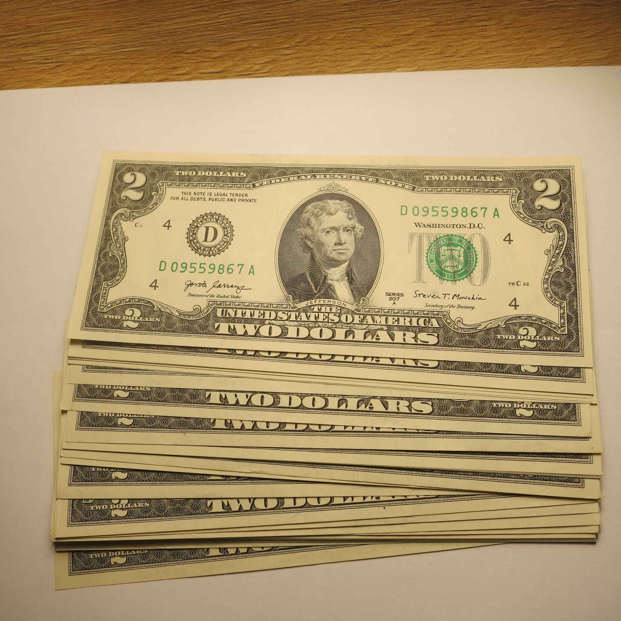 sprzedam banknot  2 $  z 2017 r . banknoty nie byly w obiegu Jarocin - zdjęcie 1