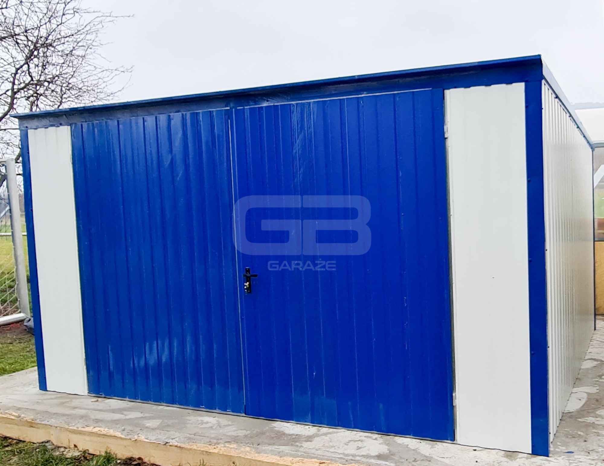 GARAŻ BLASZANY 4m x 5m pion spad w tył Brama niebieski + biały GB159 Gdańsk - zdjęcie 4