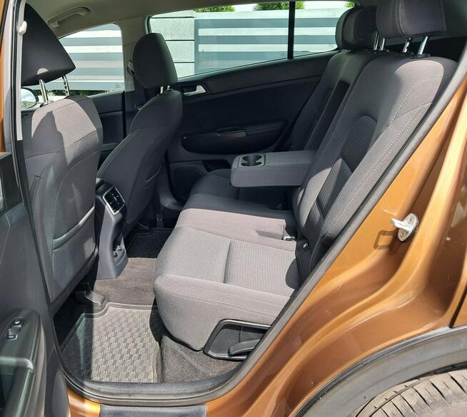 Kia Sportage 1.6 Benzyna 4x4 Automat Cisiec - zdjęcie 12