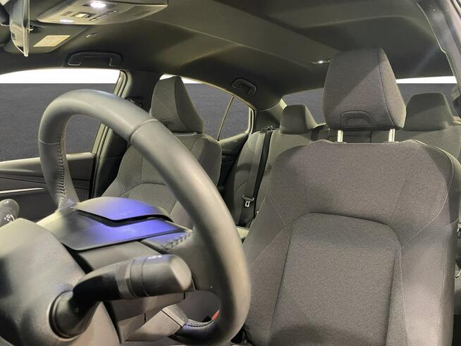 Toyota Camry 2.5 Hybrid Dynamic Force Comfort e-CVT Sedan Warszawa - zdjęcie 10