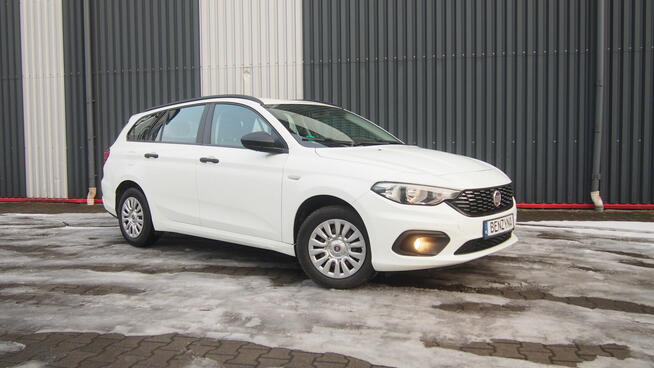 1,4*BENZYNA*EURO-6*1 Właściciel*Niska Przebieg*1sza rej 2017 Kraków - zdjęcie 1