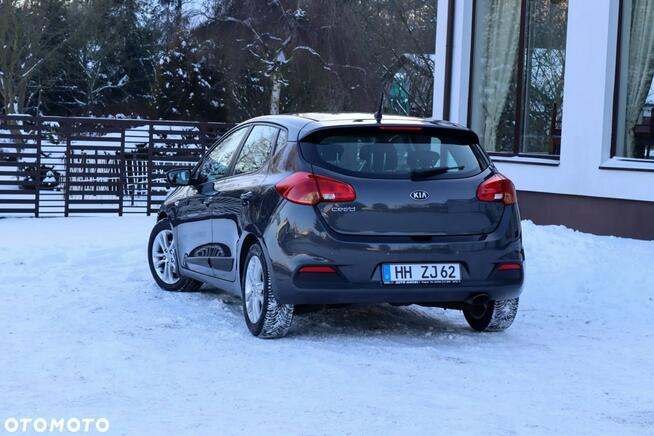 Kia Cee'd 1.6 GDI Dream Team Edition Ostrów Mazowiecka - zdjęcie 11