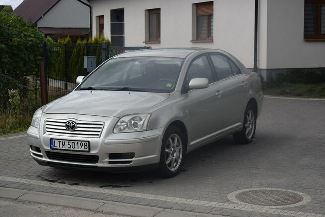 Toyota Avensis 2.0D Sprawna klima 260TYS Km Stan Bardzo Dobry Majdan Sieniawski - zdjęcie 1