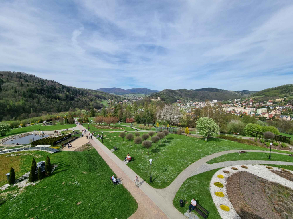 Wynajmę pokoje dla pracowników lub na biura,gabinety itp. Muszyna - zdjęcie 4