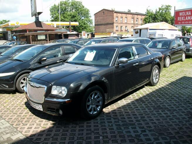 Chrysler 300 3500 cm3/186 Kw Katowice - zdjęcie 4