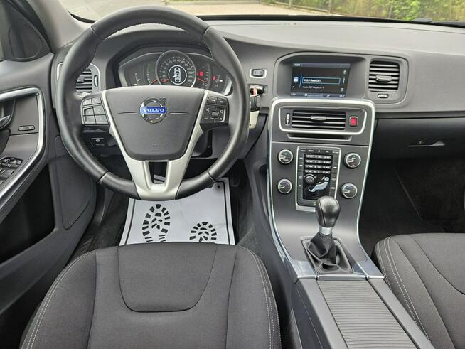 Volvo V60 Pełna Historia Serwisowa* Silnik 5 cylindrowy* Rok GWARANCJI Opoczno - zdjęcie 8
