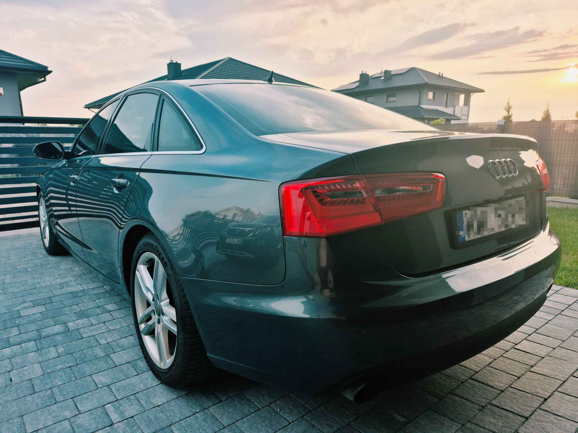 Audi A6 C7 poliftowy - Full LED, alcantara, automat Klembów - zdjęcie 3
