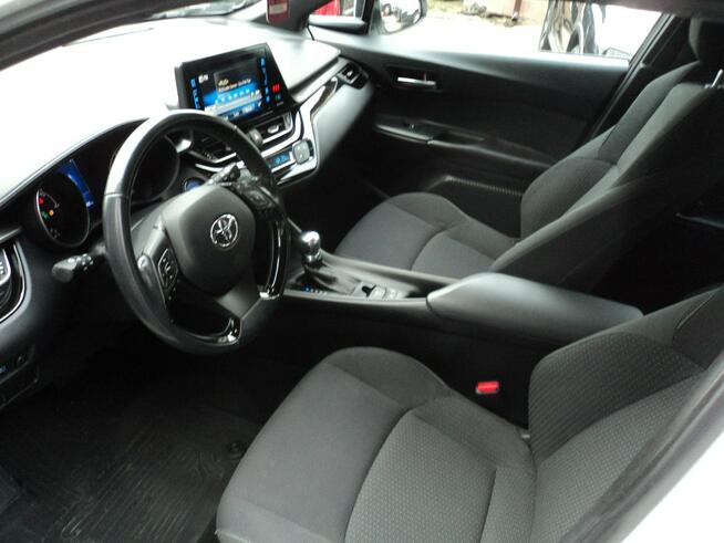 Toyota C-HR sprzedam toyote HYBRYDOWĄ z 2017r Lublin - zdjęcie 12