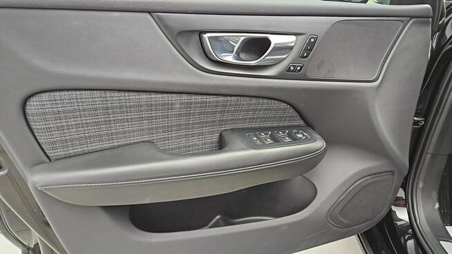 Volvo V60 B Momentum Pro aut ! Z Polskiego Salonu ! Faktura VAT ! Warszawa - zdjęcie 10