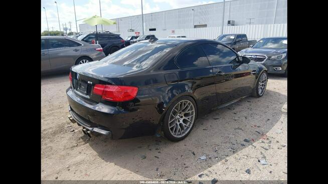 BMW M3 E92 / Automat / niski przebieg Warszawa - zdjęcie 3