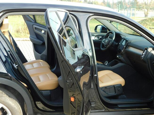 Volvo XC 40 z Gwarancją Bezwypadkowy Beżowa Skóra Żyrardów - zdjęcie 10