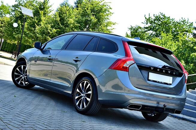 Volvo V60 LiFT 2,0 Disel Ledy Skóra Klimatronik City Full Opcja Płock - zdjęcie 6