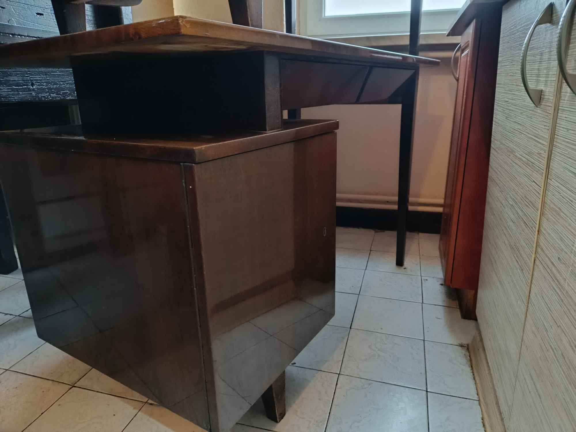 Sprzedam stare biurka – idealne do renowacji Łask - zdjęcie 2