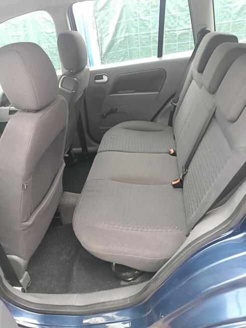 Ford Fusion 1,4 benzyna Brzeszcze - zdjęcie 8